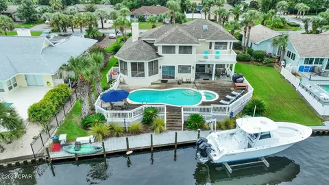 471 Wahoo Rd, Panama City Beach, FL 32408