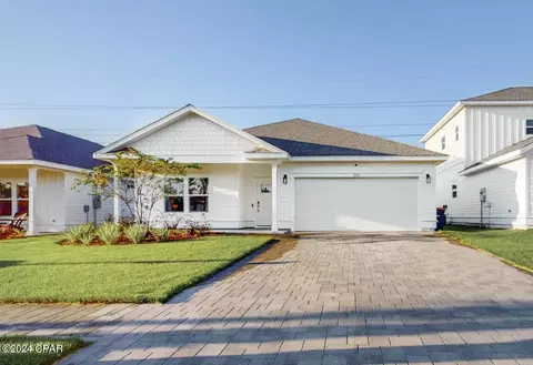 266 N Wells St, Panama City Beach, FL 32413