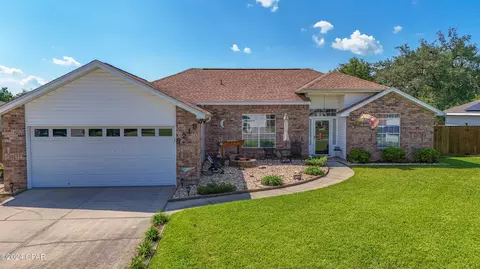 8218 James St, Callaway, FL 32404