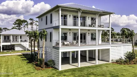 1401 Constitution Dr, Port St Joe, FL 32456