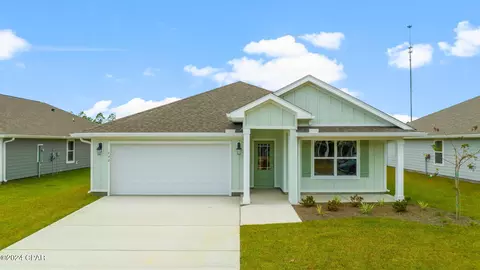 190 Cades Ct, Port St Joe, FL 32456