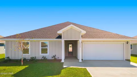 6550 Lazar Ln, Panama City, FL 32404