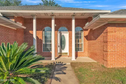 543 Blue Heron Dr, Panama City, FL 32404