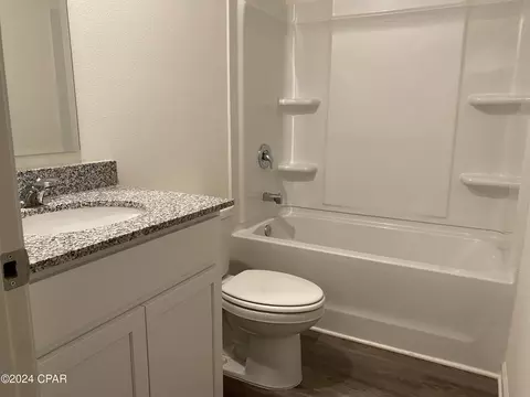 3622 Cavalier Dr, Chipley, FL 32428 photo 10
