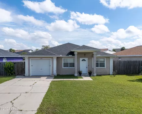 1326 Capri Dr, Panama City, FL 32405