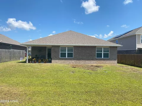 1011 Limpkin St, Crestview, FL 32539