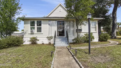 321 E 1st Ct, Panama City, FL 32401
