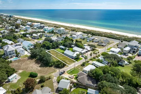 124 4th St, Panama City Beach, FL 32413