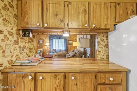 815 5th St, Chipley, FL 32428 photo 6