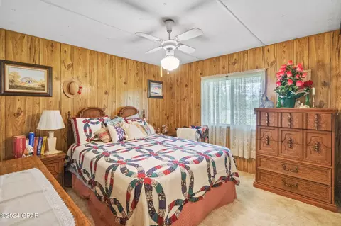 815 5th St, Chipley, FL 32428 photo 9