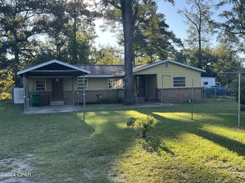 2934 Hall Street St, Marianna, FL 32448