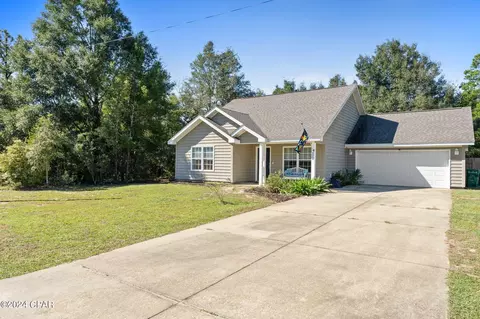 4064 Ramus Dr, Chipley, FL 32428 photo 2