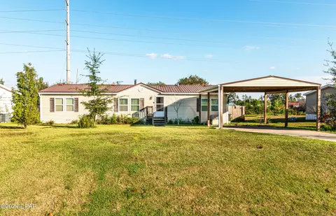 6007 Stockholm Ln, Panama City, FL 32404