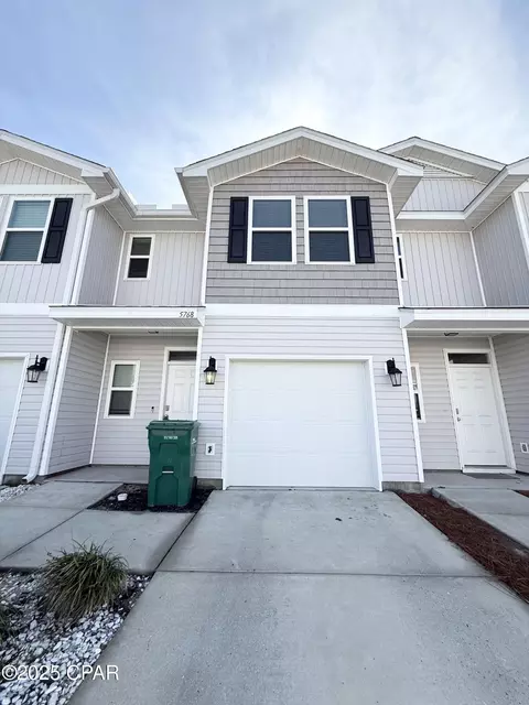 5768 Callaway Cir, Panama City, FL 32404