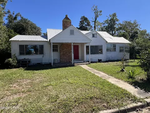 234 N 3rd St, Wewahitchka, FL 32465