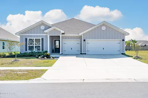 460 Eagle Lake Way, Panama City, FL 32404