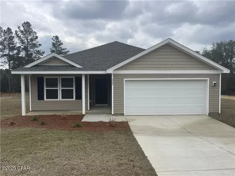 1757 Madison Ln, Chipley, FL 32428