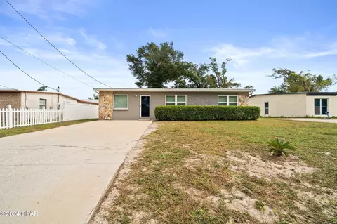 714 Bay Ave, Panama City, FL 32401
