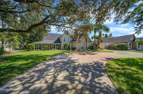 118 Golf Dr, Panama City Beach, FL 32408