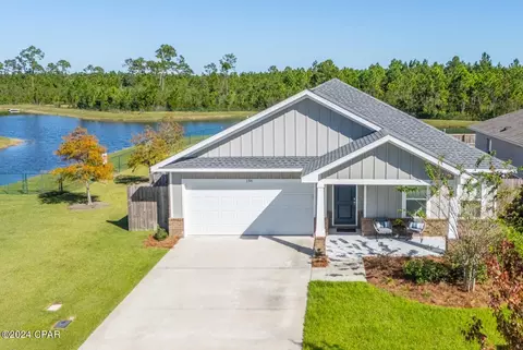 156 Drews Ln, Panama City, FL 32405