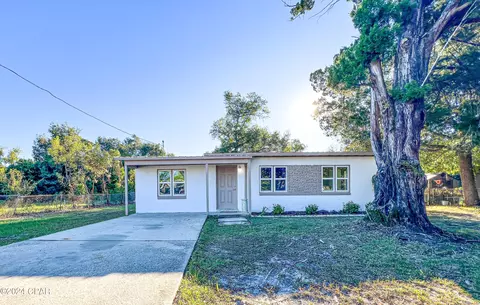 718 Cactus Ave, Panama City, FL 32401
