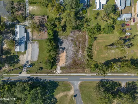 740 7th St, Chipley, FL 32428 photo 11