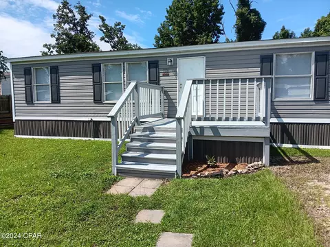 3121 E 13th Ct, Panama City, FL 32401