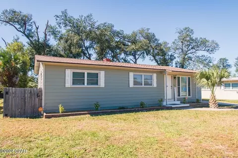 522 Shade St, Parker, FL 32404