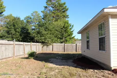 Exterior - 4643 Eagle Way, Crestview, FL 32539 photo 4 of 8