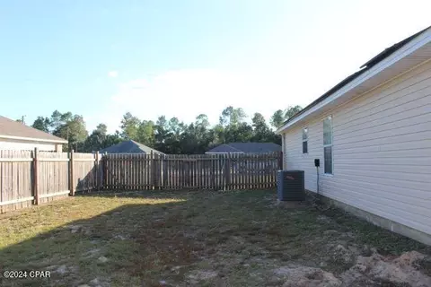 Exterior - 4643 Eagle Way, Crestview, FL 32539 photo 5 of 8