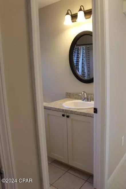 Bath - 4643 Eagle Way, Crestview, FL 32539 photo 3 of 7