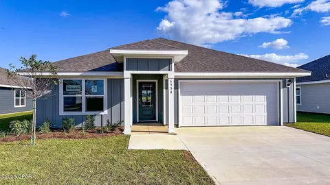 6535 Lazar Ln, Panama City, FL 32404