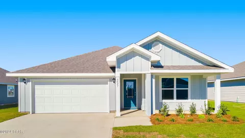 6527 Lazar Ln, Panama City, FL 32404