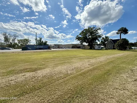 000 Watts Ave, Chipley, FL 32428 photo 4