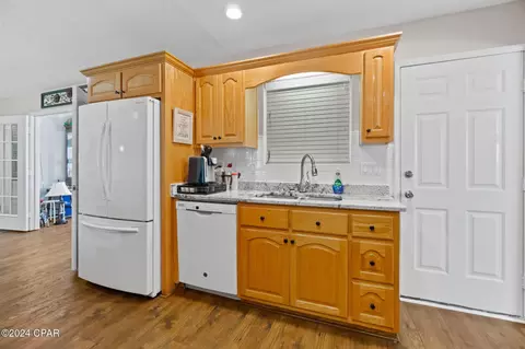 867 Haley Dr, Chipley, FL 32428 photo 8