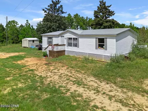 580 Quail Hollow Blvd, Chipley, FL 32428