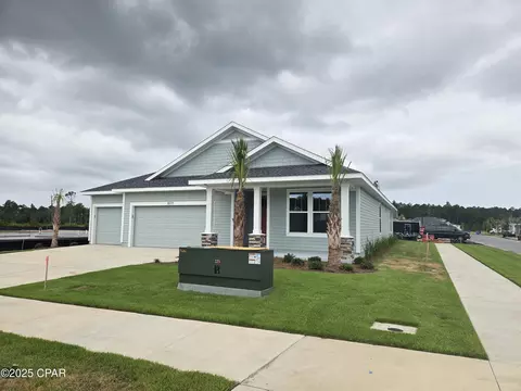 1077 Crystal Bayou Blvd, Panama City Beach, FL 32407
