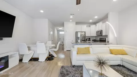 7482 Shadow Lake Dr, Panama City Beach, FL 32407