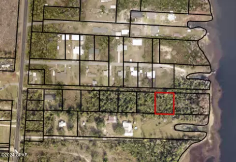 3920 Rocky Ln, Southport, FL 32409
