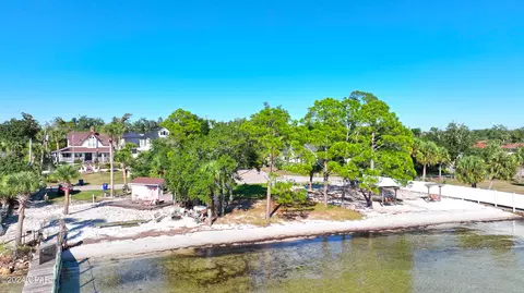 819 Calhoun Ave, Panama City, FL 32401