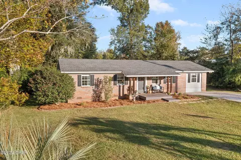 2994 Park St, Marianna, FL 32446