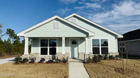 1201 Pitts St, Panama City, FL 32404