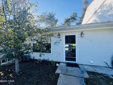 114 Parker Village Cir, Panama City, FL 32404