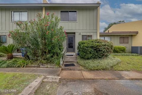 1025 W 19th St #14B, Panama City, FL 32405