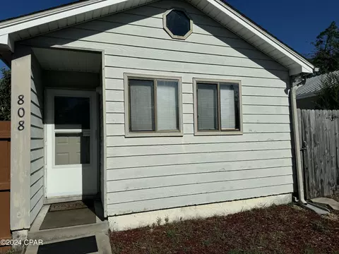 808 Premier Dr, Panama City, FL 32401