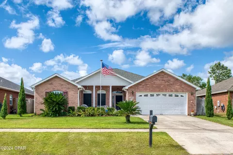 2216 Camryns Xing, Panama City, FL 32405