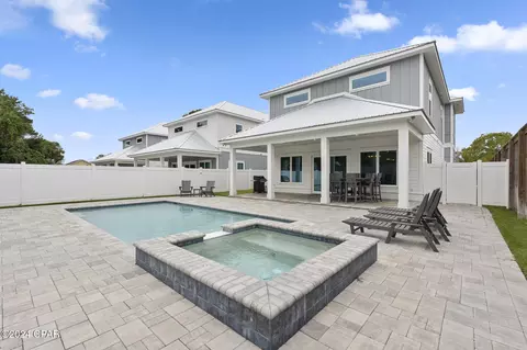 326 E Lakeshore Dr, Panama City Beach, FL 32413