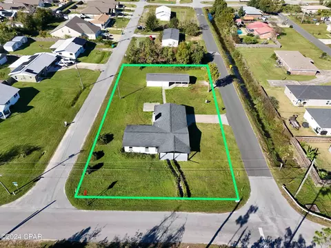 2305 Game Farm Rd, Panama City, FL 32405