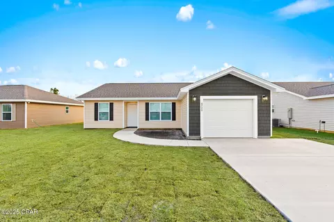 6720 E 6th St, Panama City, FL 32404