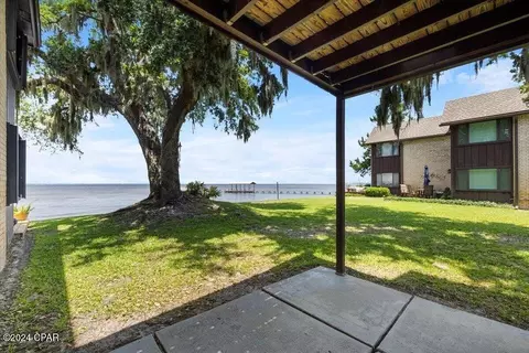 3871 Indian Trl #2B, Destin, FL 32541